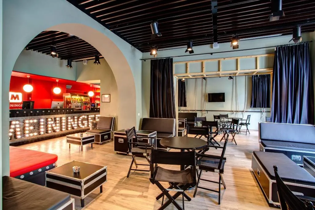 Lobby, Meininger Roma Termini, Naples
