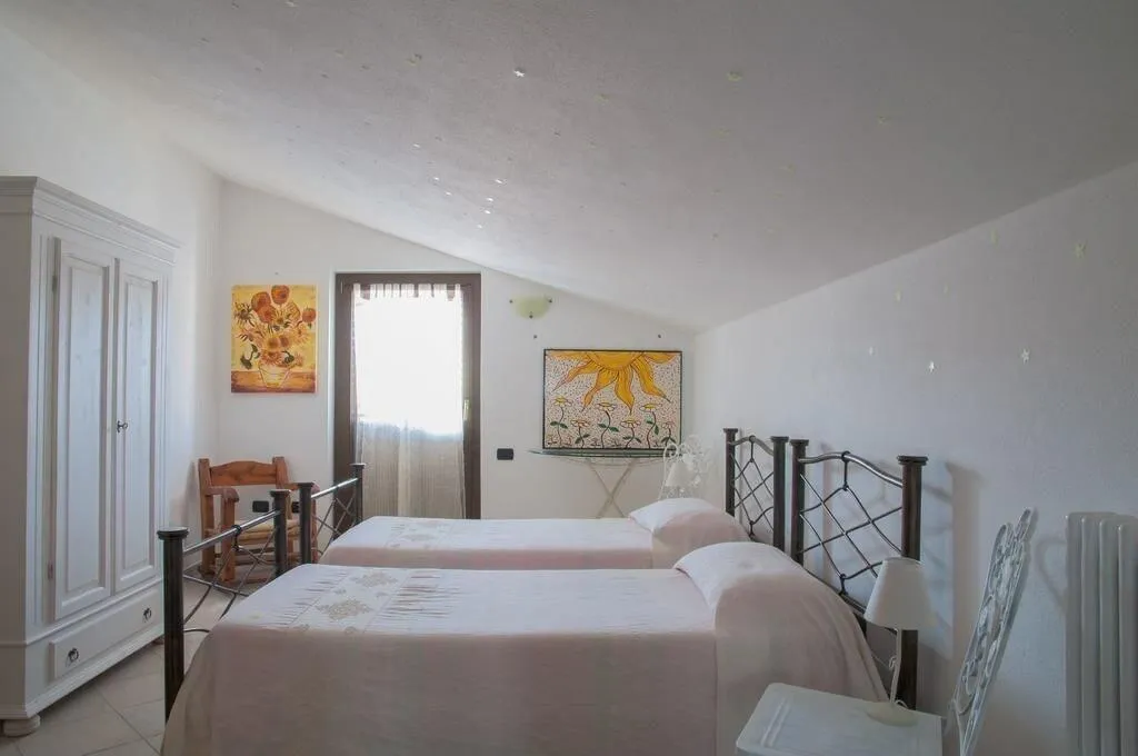 Room, B&B Le Fresie, Olbia