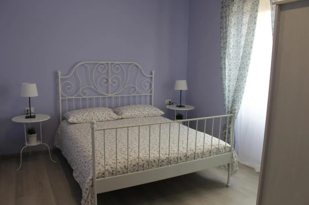 Room, B&B Madonna della Via, Catania