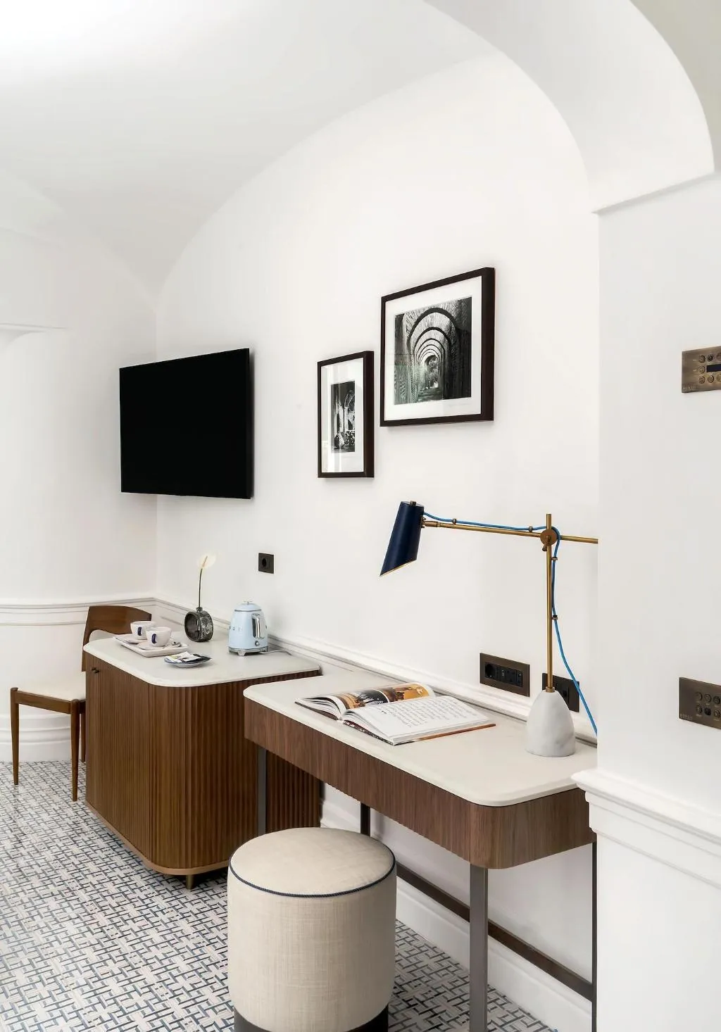 Room, Borgo Santandrea, Naples