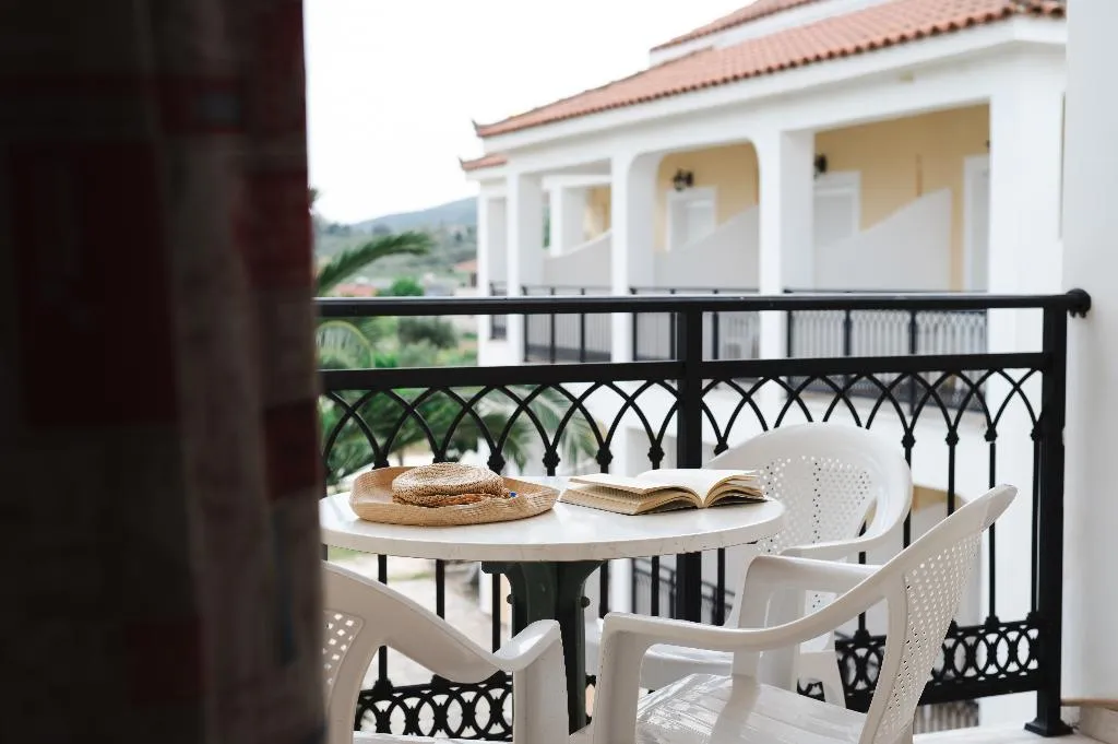 STUDIO STANDARD Room, Village Inn, Zante