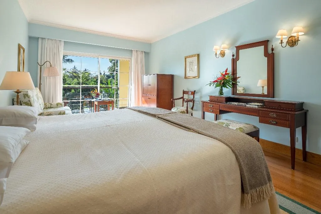 Double or Twin SUPERIOR GARDEN VIEW Room, Quinta Jardins do Lago, Madeira