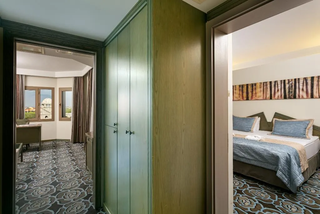 JUNIOR SUITE GARDEN VIEW Room, Xanadu Resort Hotel, Antalya