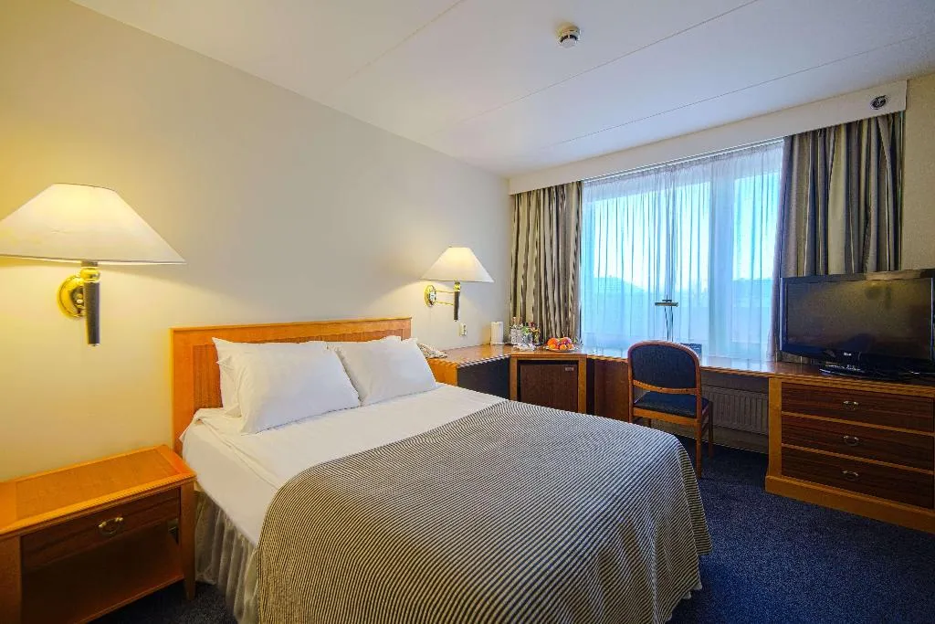 Room STANDARD Room, Radisson Blu Daugava Riga, Riga