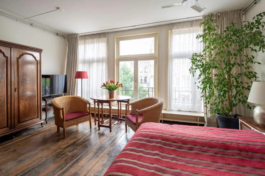 General view, Amsterdam House Hotel, Amsterdam