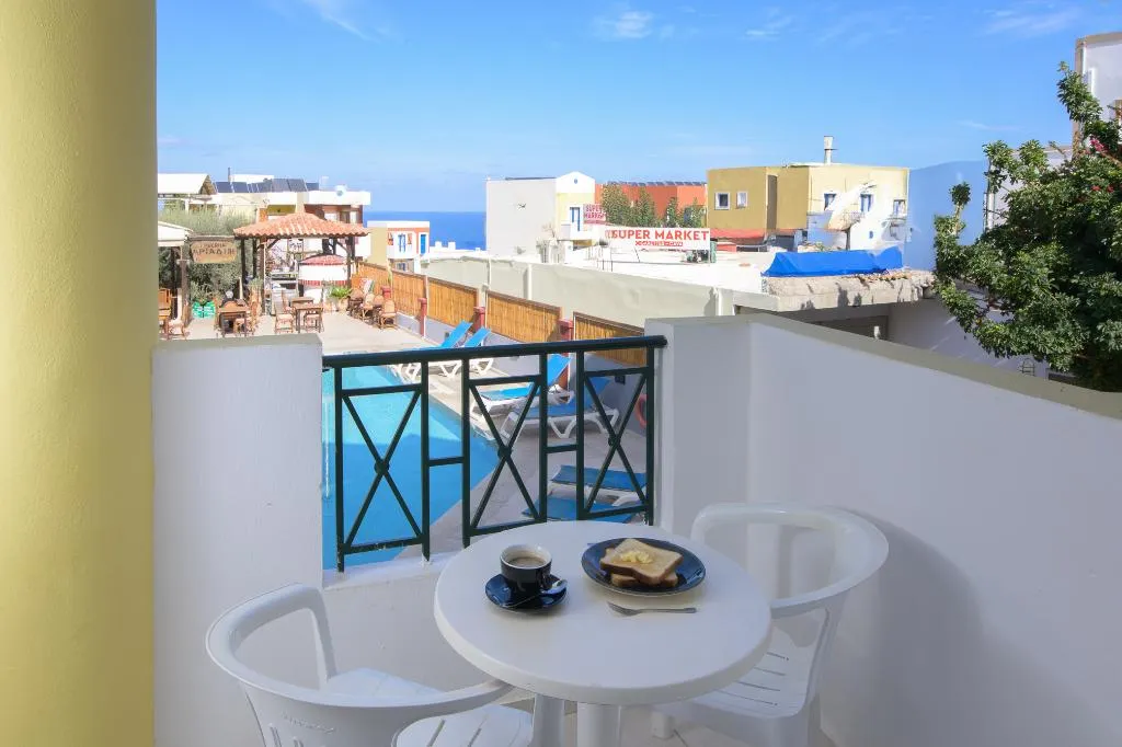 QUADRUPLE STANDARD Room, Ariadni Palace, Crete