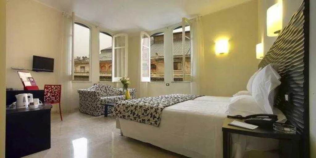 Room, Garibaldi, Palermo