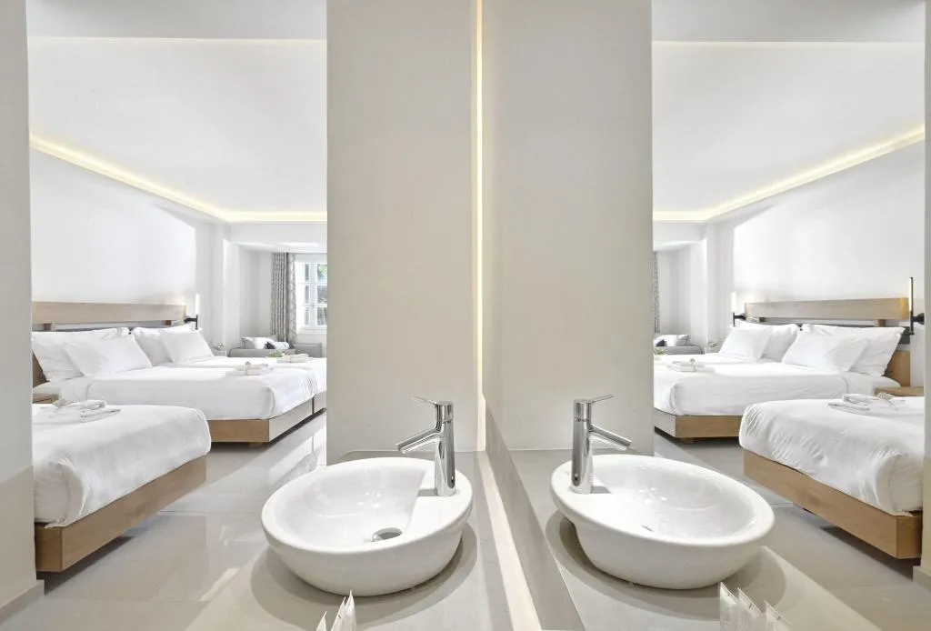 TRIPLE SUPERIOR Room, Petinos Hotel, Mykonos