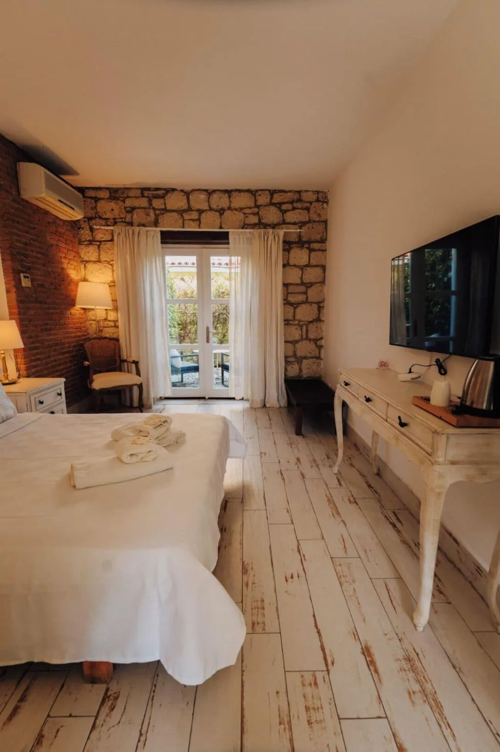 DOUBLE DELUXE Room, Alacati Cadde 75 Luxury Hotel, Izmir