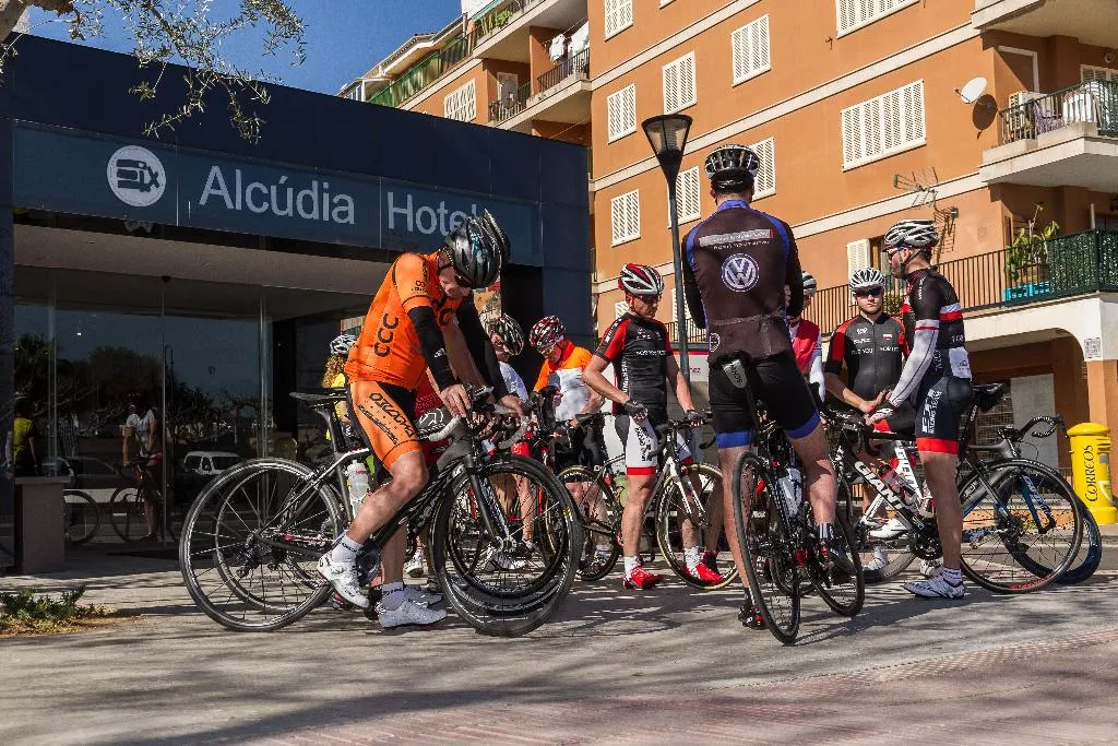 Sports and Entertainment, Eix Alcudia Hotel +18, Majorca
