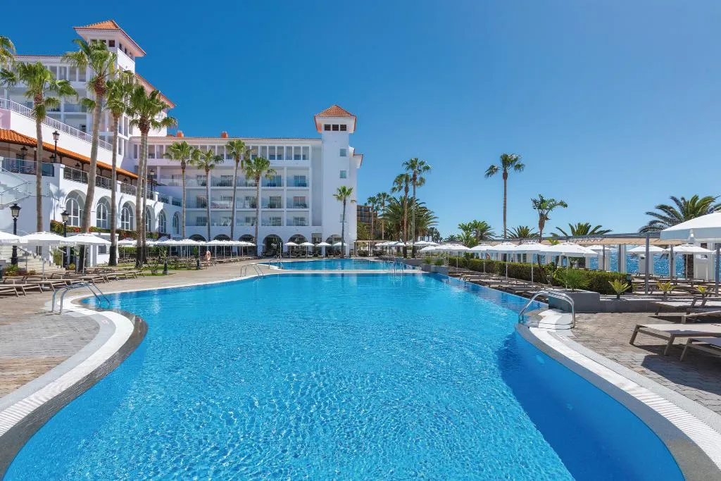 Pool, Hotel Riu Madeira - All Inclusive, Madeira