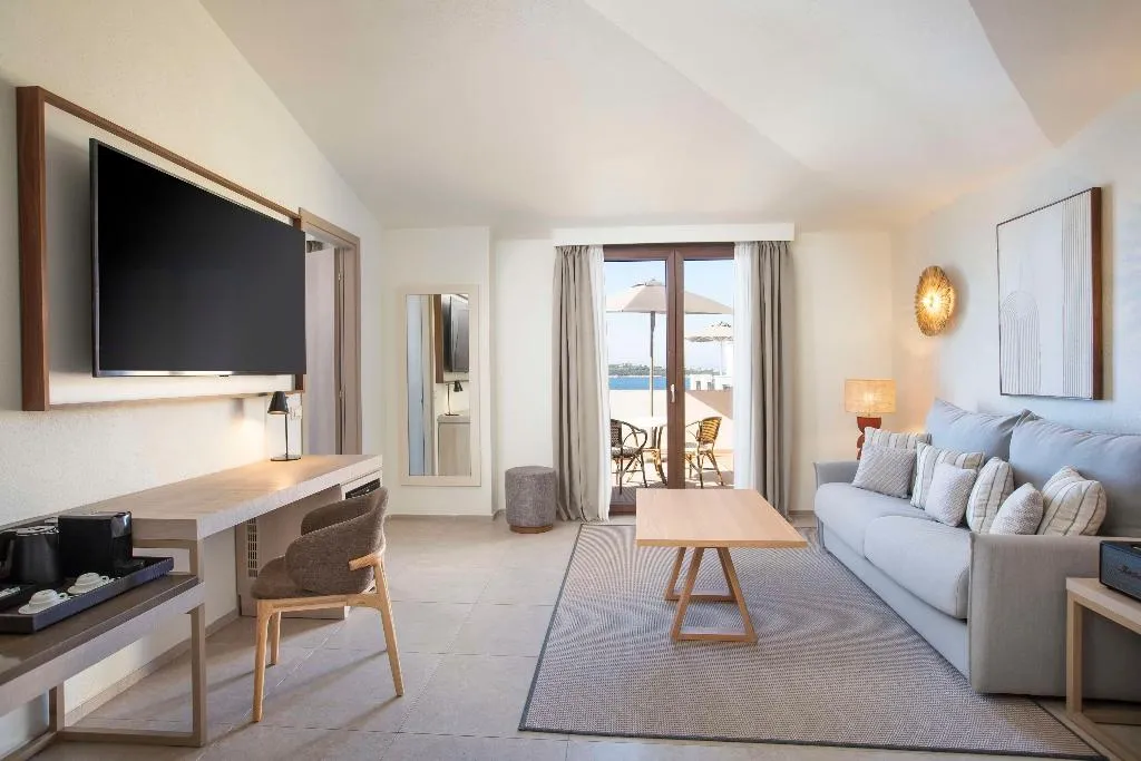 Room SEA VIEW Room, Mangia's Santa Teresa Sardinia, Curio Collection, Olbia