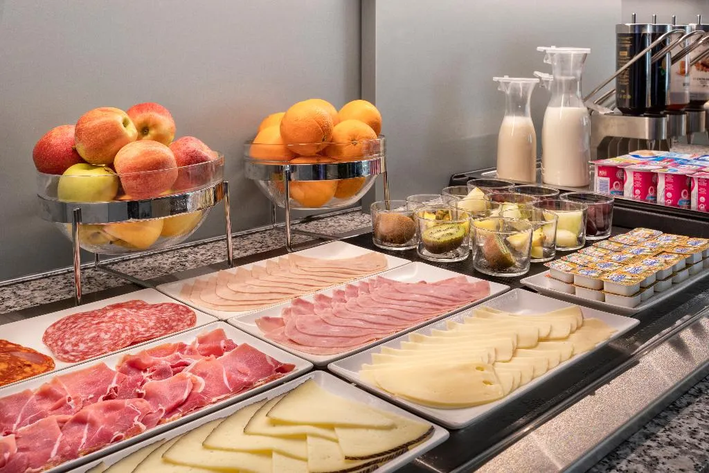 Restaurant, B&B Hotel Elche, Costa Blanca