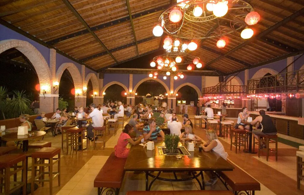 Bar, Iron Ambassador Beach Side, Antalya