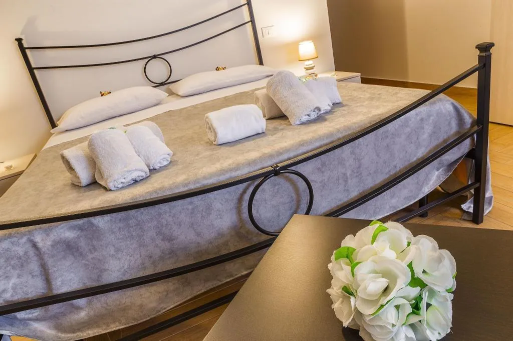Room, B&B Sicily In Love, Catania