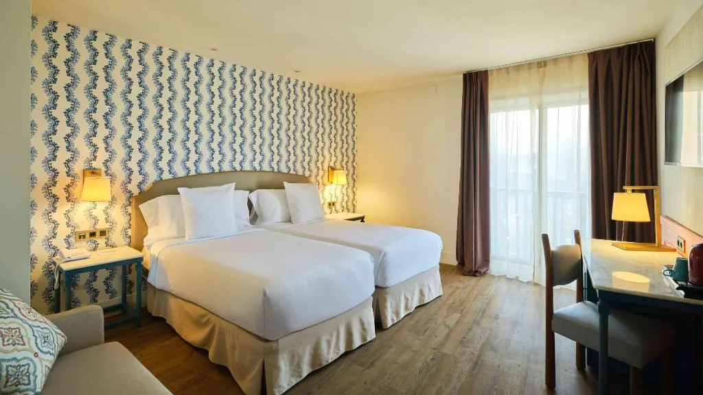 TRIPLE WITH BALCONY Room, Hotel Fénix Torremolinos Adults Only Recommended, Costa Del Sol