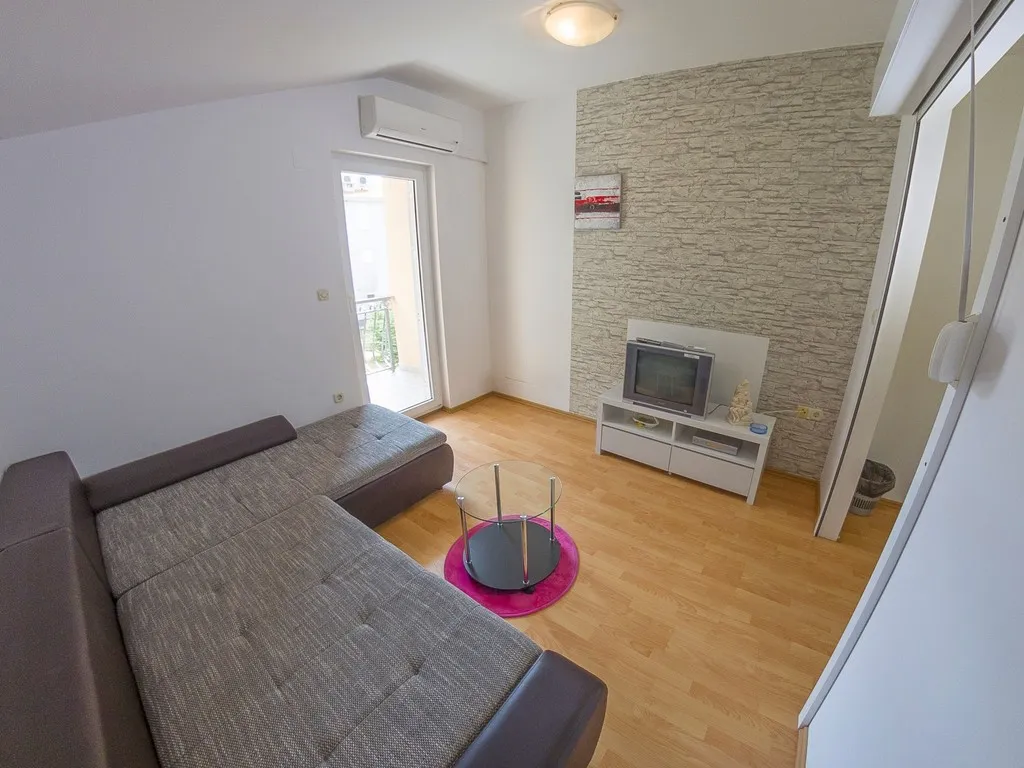 APARTMENT CAPACITY 4 Room, LUX apartments Ante, Split