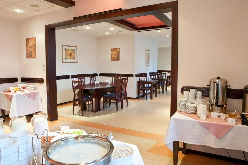 Restaurant, Kolonna Hotel Brigita, Riga