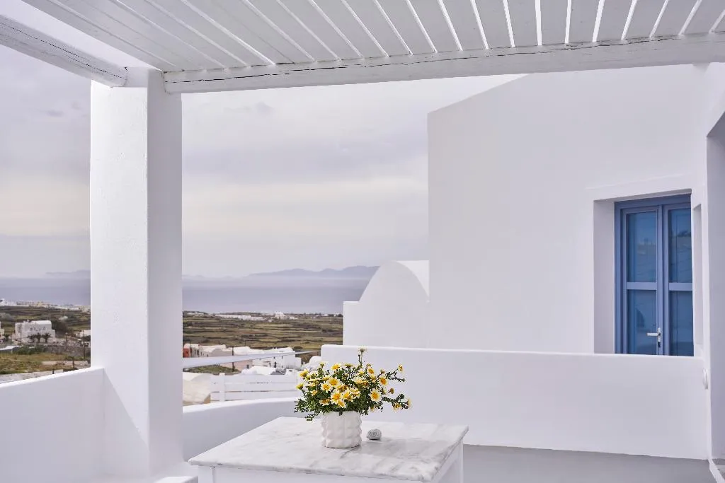 SUITE HONEYMOON Room, Fava Eco Suites, Santorini
