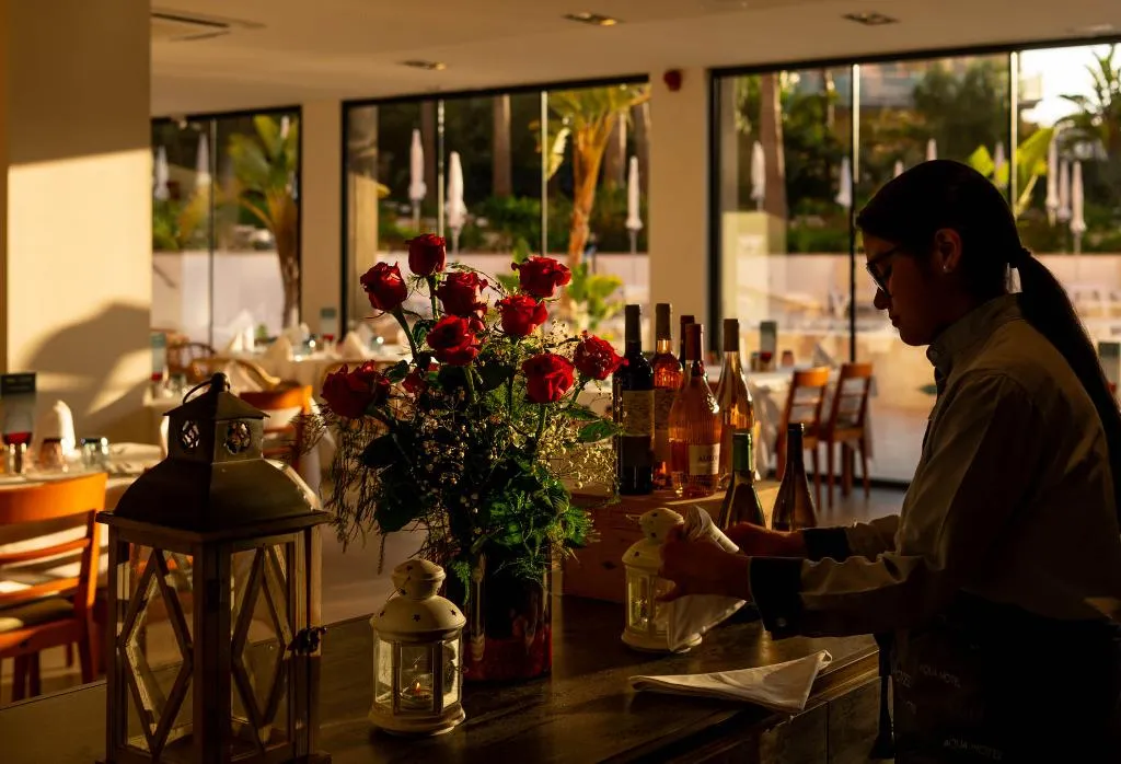 Restaurant, AQUA Hotel The Breeze & Spa - Adults Only +18, Costa Brava
