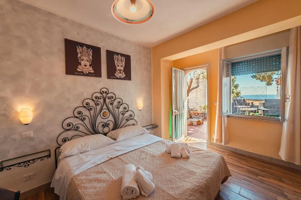 DOUBLE SINGLE USE SUPERIOR Room, Taormina Garden Hotel, Taormina