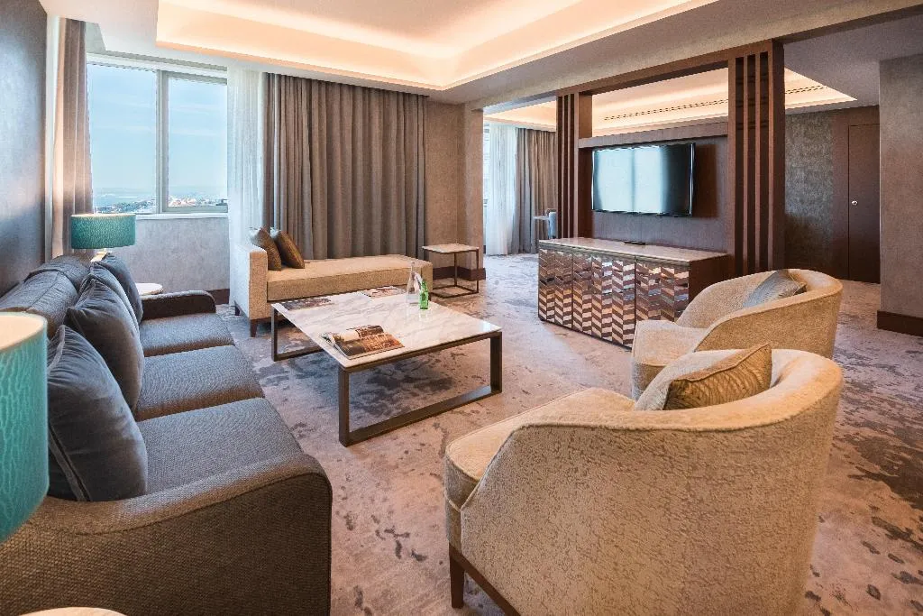 SUITE PRESTIGE Room, InterContinental Lisbon, Lisbon