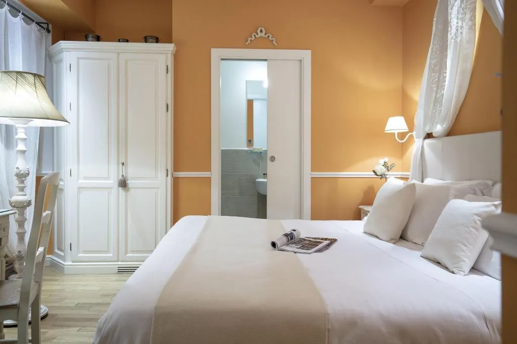 Room, B B Emozioni Fiorentine, Florence
