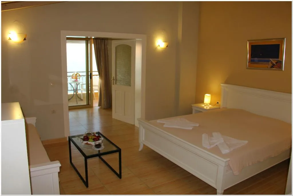SUITE SEA VIEW Room, White Olive Elite Rethymno, Crete