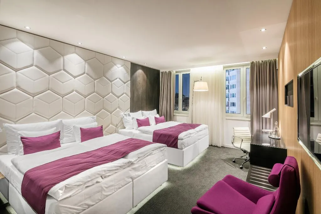 FAMILY ROOM EXECUTIVE Room, Pytloun Grand Hotel Imperial, Prague