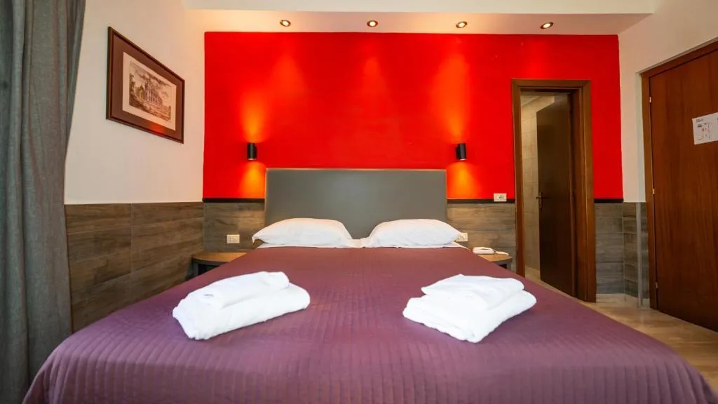 DOUBLE STANDARD Room, Hotel Center 2, Naples