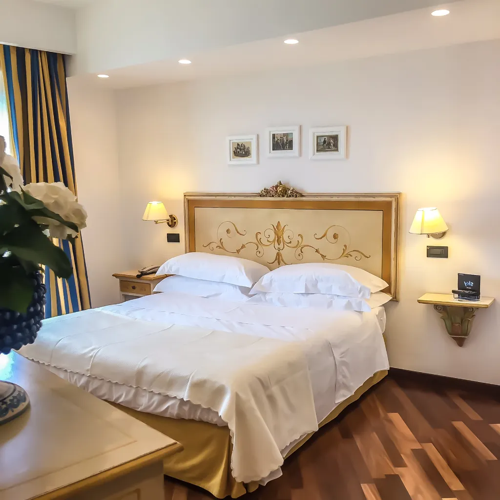 JUNIOR SUITE SEA VIEW Room, Punta Campanella Resort & Spa, Naples