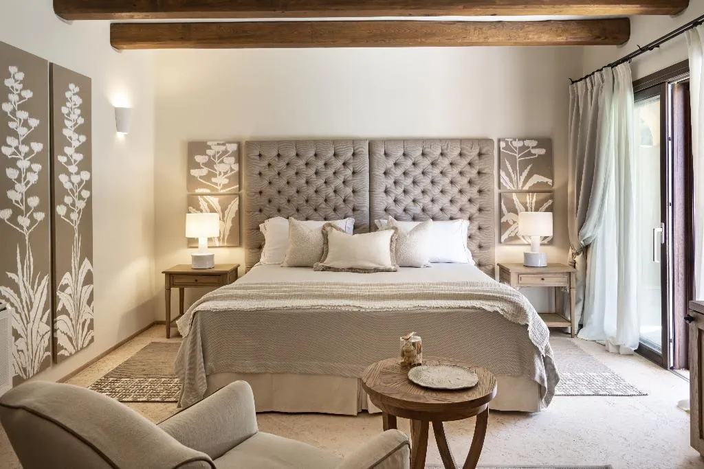 DOUBLE PRESTIGE Room, Relais Villa Carola, Olbia