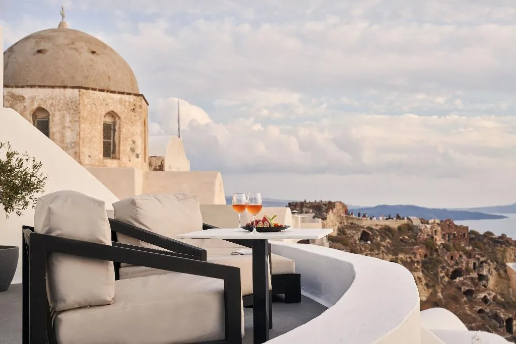 DOUBLE SEA VIEW Room, Charisma Suites, Santorini