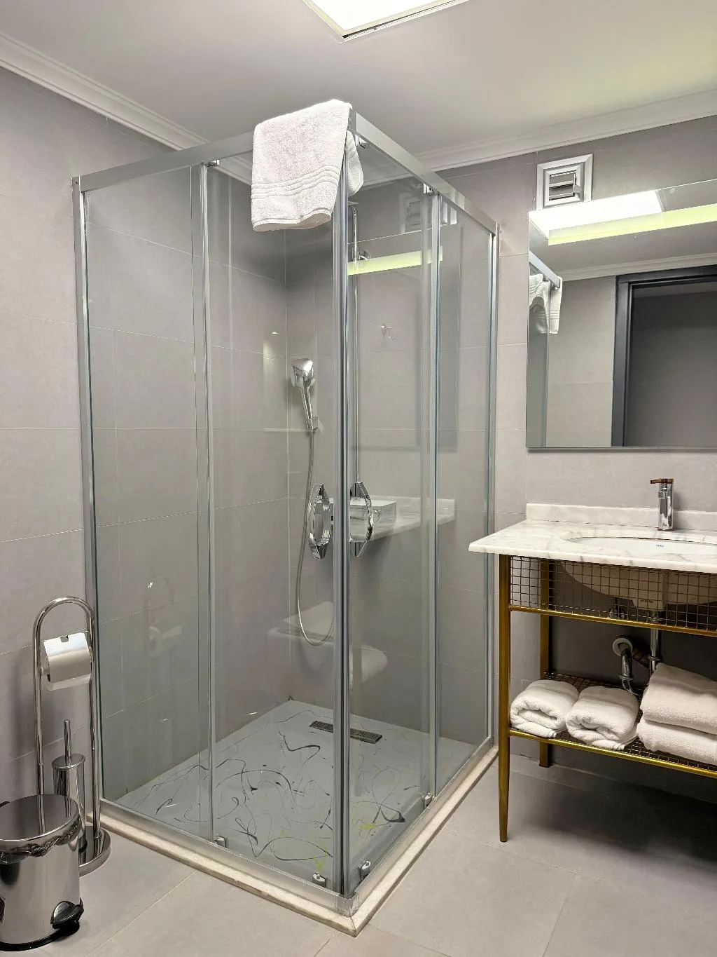 DOUBLE CLASSIC Room, The Yali Konak Hotel Izmir, Izmir