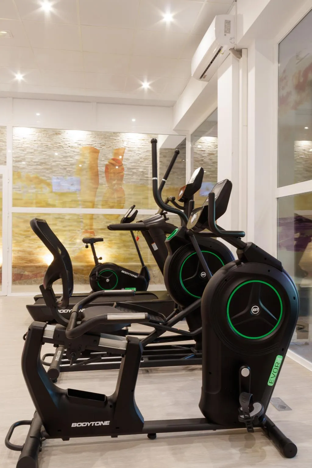 Sports and Entertainment, Baviera Hotel, Majorca