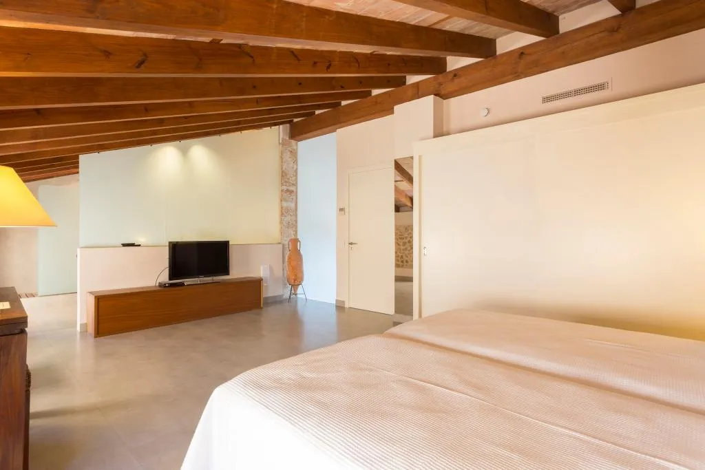 JUNIOR SUITE STANDARD Room, Ca n Beia, Majorca