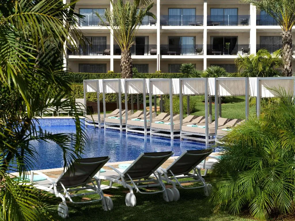 Pool, Zafiro Palace Palmanova, Majorca