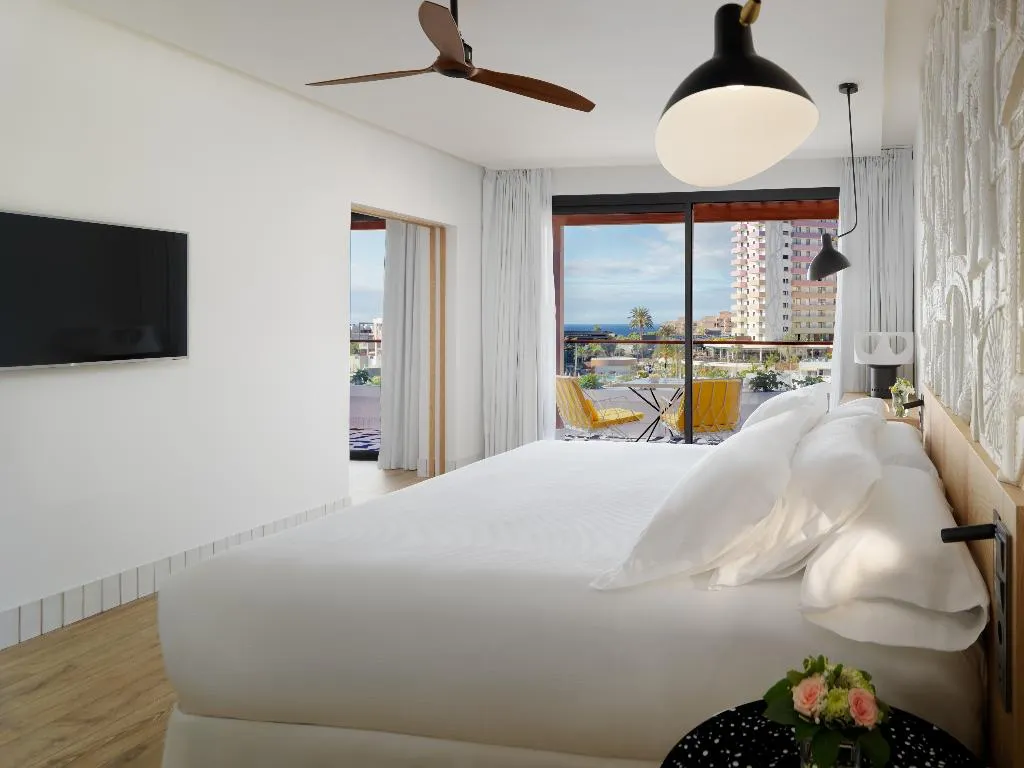 SUITE CAPACITY 1 Room, H10 Atlantic Sunset Horizons Collection, Tenerife
