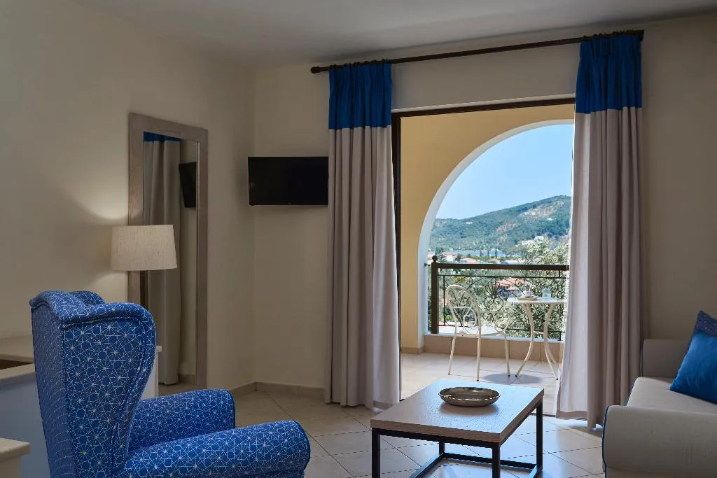 APARTMENT SEA VIEW TWO BEDROOMS Room, Skiathos  Living by GHH, Skiathos