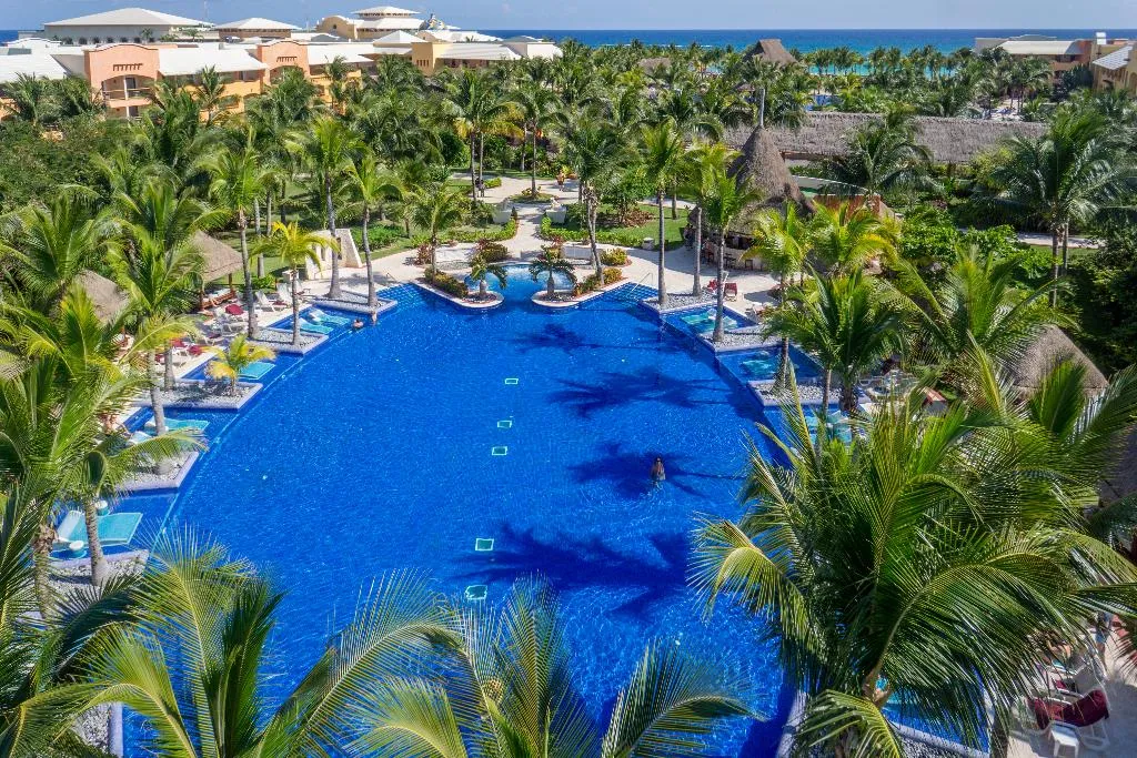 Pool, Barcelo Maya Palace, Cancun Area