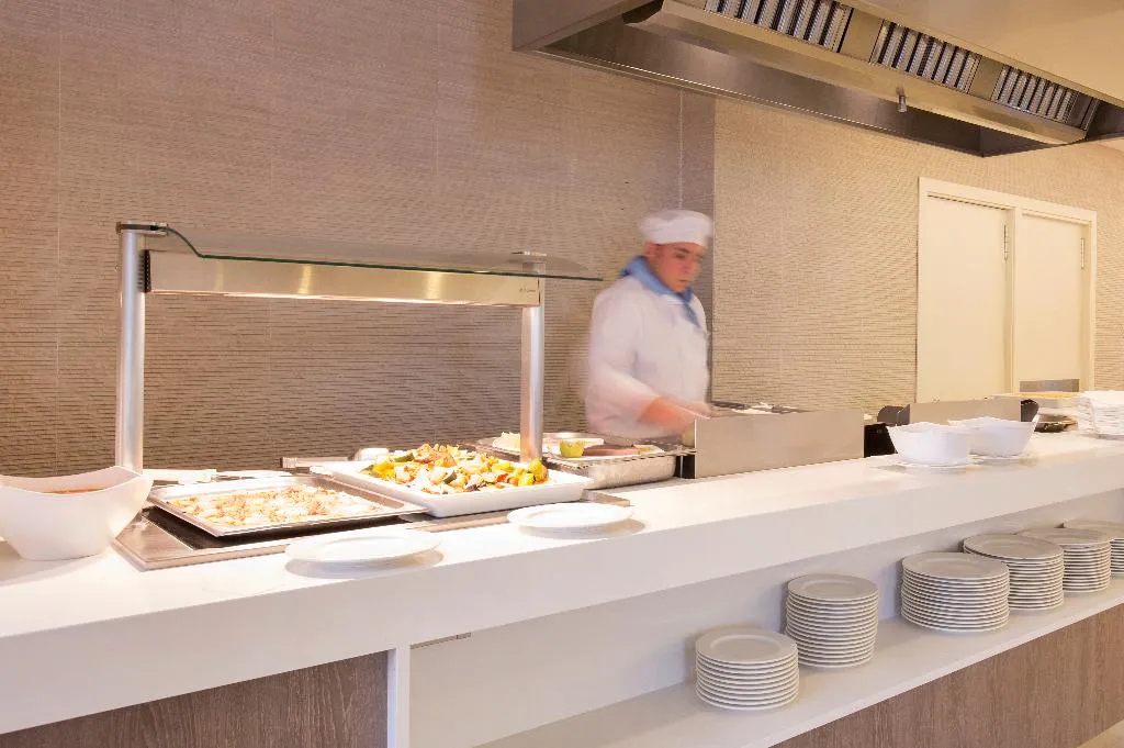 Restaurant, Canyamel Sunrise Apartments, Majorca