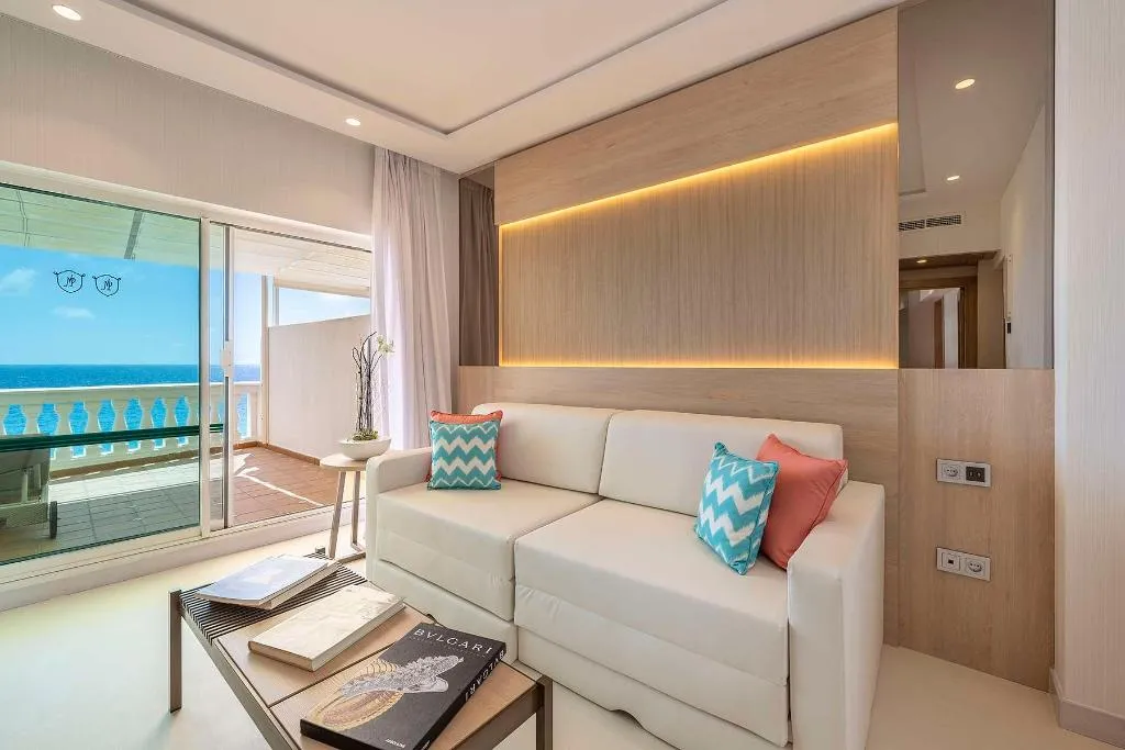 Room, Santos Nixe Palace, Majorca