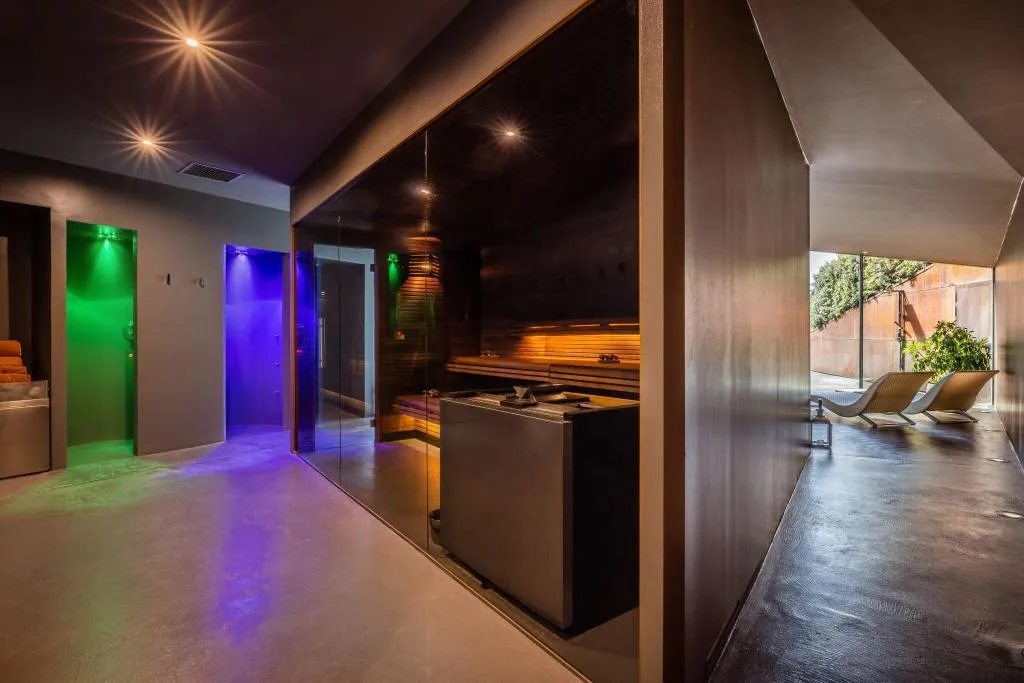 Sports and Entertainment, Lido Palace - The Leading Hotels Of The World, Milan