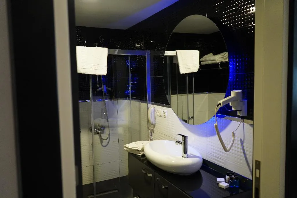 DOUBLE ECONOMY Room, Pasaport Pier Hotel, Izmir