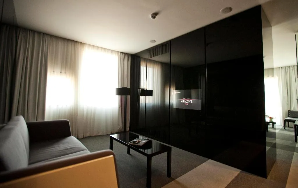 APARTMENT STANDARD Room, Graffit Gallery Hotel, Varna