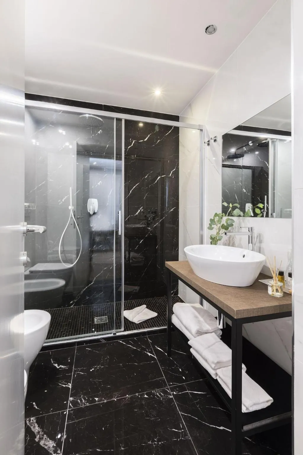 Room, Giubbonari Suites, Rome