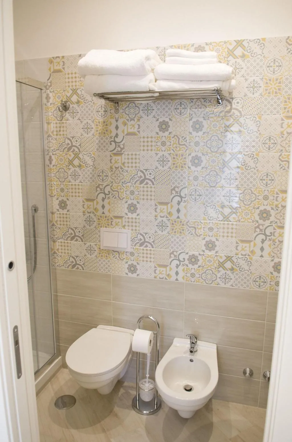 DOUBLE SUPERIOR Room, Palazzo Spasiano, Naples
