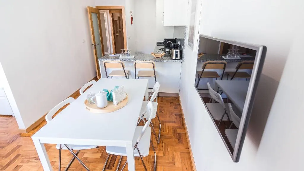 Room, Oporto Stories Apartments - Santa Catarina, 219, Porto