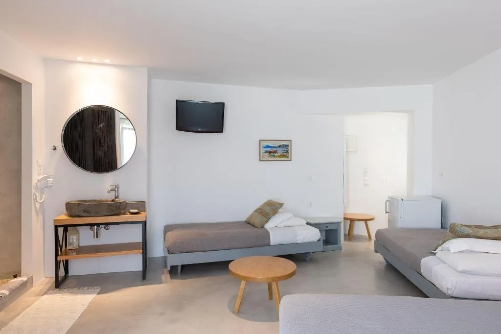 Room CAPACITY 4 Room, Villa Konstantin Rooms & Suites, Mykonos