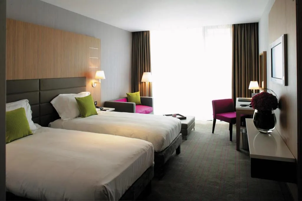 Room, Radisson Blu Royal Hotel, Dublin, Dublin